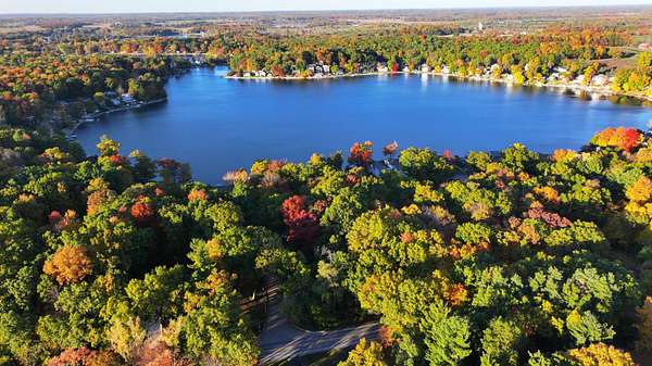 0.5 Acres of Residential Land for Sale in Rockford, Michigan