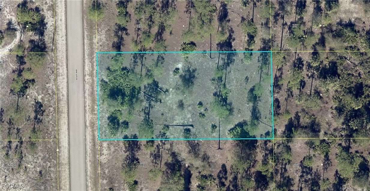 0.5 Acres of Residential Land for Sale in Lehigh Acres, Florida