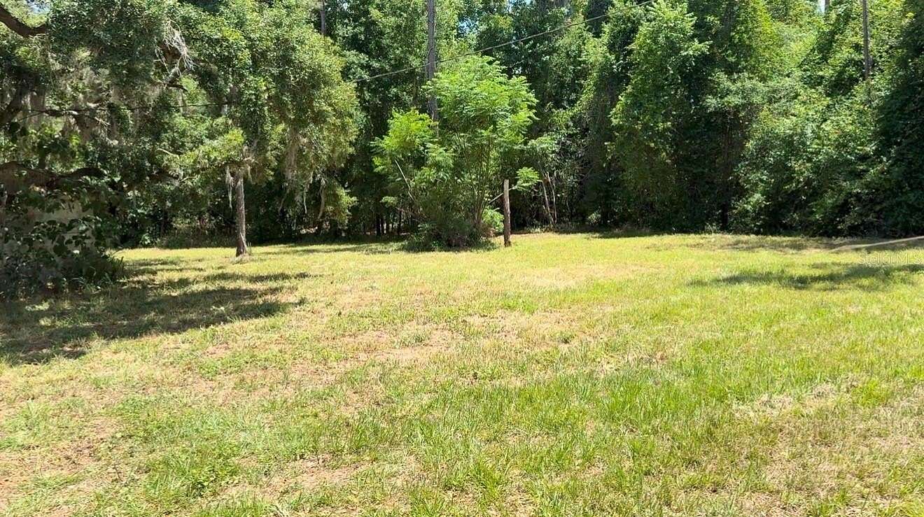 10 Acres of Residential Land for Sale in Leesburg, Florida