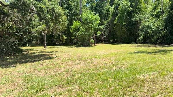 10 Acres of Residential Land for Sale in Leesburg, Florida