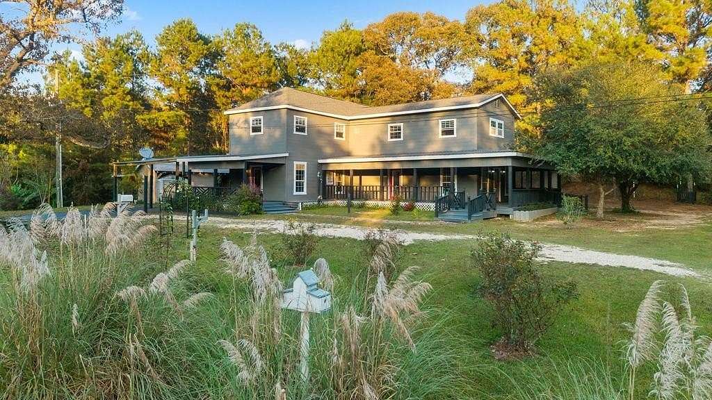 2 Acres of Residential Land with Home for Sale in Poplarville, Mississippi