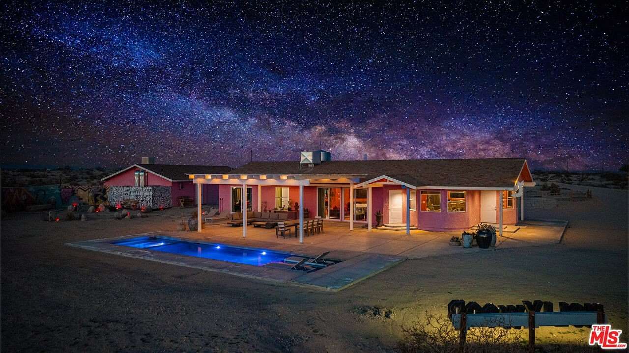 5 Acres of Residential Land with Home for Sale in Joshua Tree, California