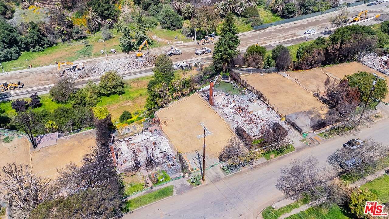 0.19 Acres of Residential Land for Sale in Pacific Palisades, California