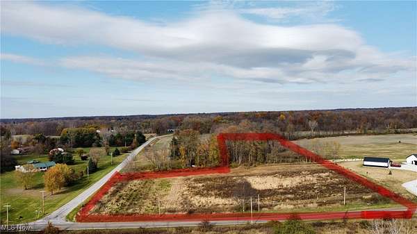 5 Acres of Land for Sale in Spencer, Ohio