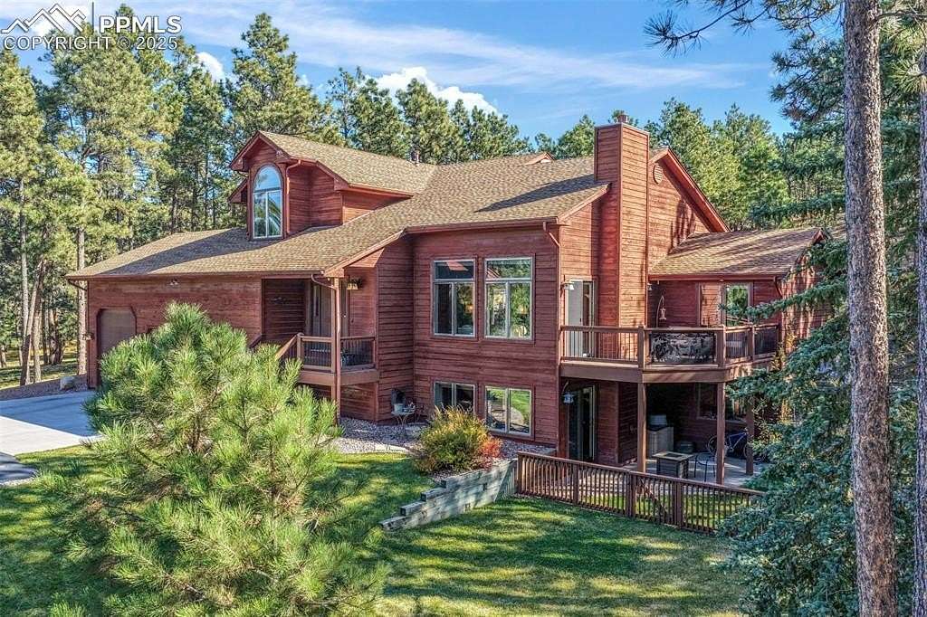 2.59 Acres of Residential Land with Home for Sale in Monument, Colorado