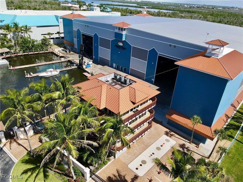 Land for Sale in Fort Myers, Florida