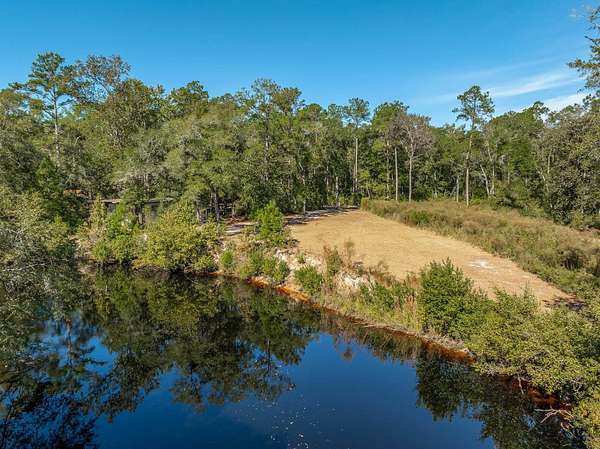 0.42 Acres of Residential Land for Sale in Sopchoppy, Florida