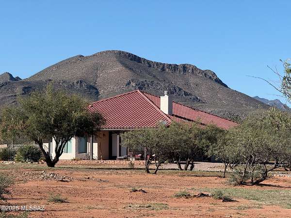 9 Acres of Residential Land with Home for Sale in Huachuca City, Arizona