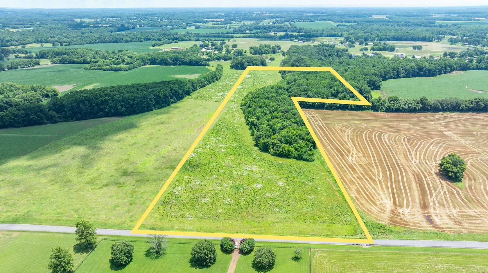 20 Acres of Land for Sale in Ardmore, Tennessee