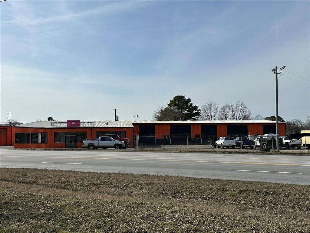 2.9 Acres of Improved Mixed-Use Land for Sale in Rogers, Arkansas