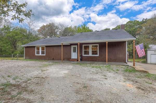 3.19 Acres of Residential Land with Home for Sale in Trimble, Missouri