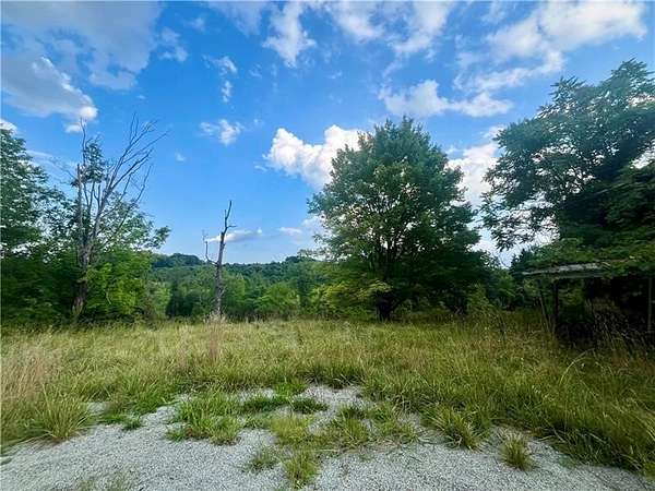 3.8 Acres of Residential Land for Sale in Burgettstown, Pennsylvania
