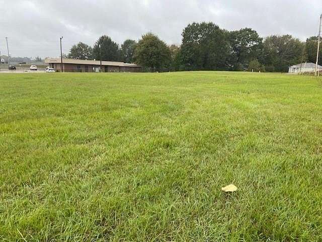 1.54 Acres of Commercial Land for Sale in Senatobia, Mississippi