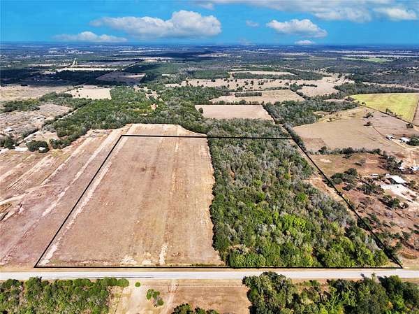 35.5 Acres of Recreational Land & Farm for Sale in Paige, Texas