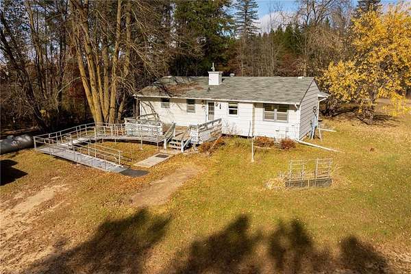 4.33 Acres of Residential Land with Home for Sale in Sebeka, Minnesota