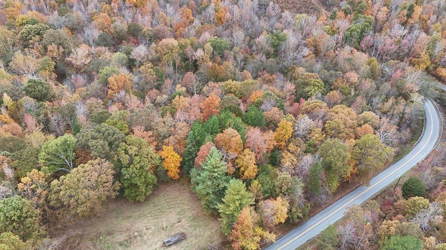 6 Acres of Residential Land for Sale in Nathalie, Virginia