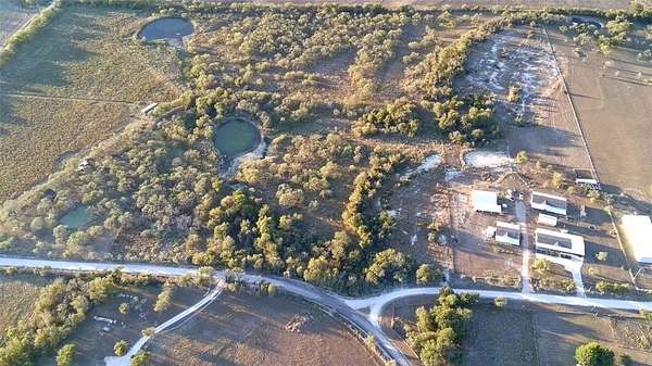 11.2 Acres of Land for Sale in Itasca, Texas