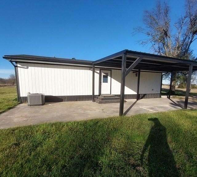 2 Acres of Residential Land with Home for Sale in Klondike, Texas