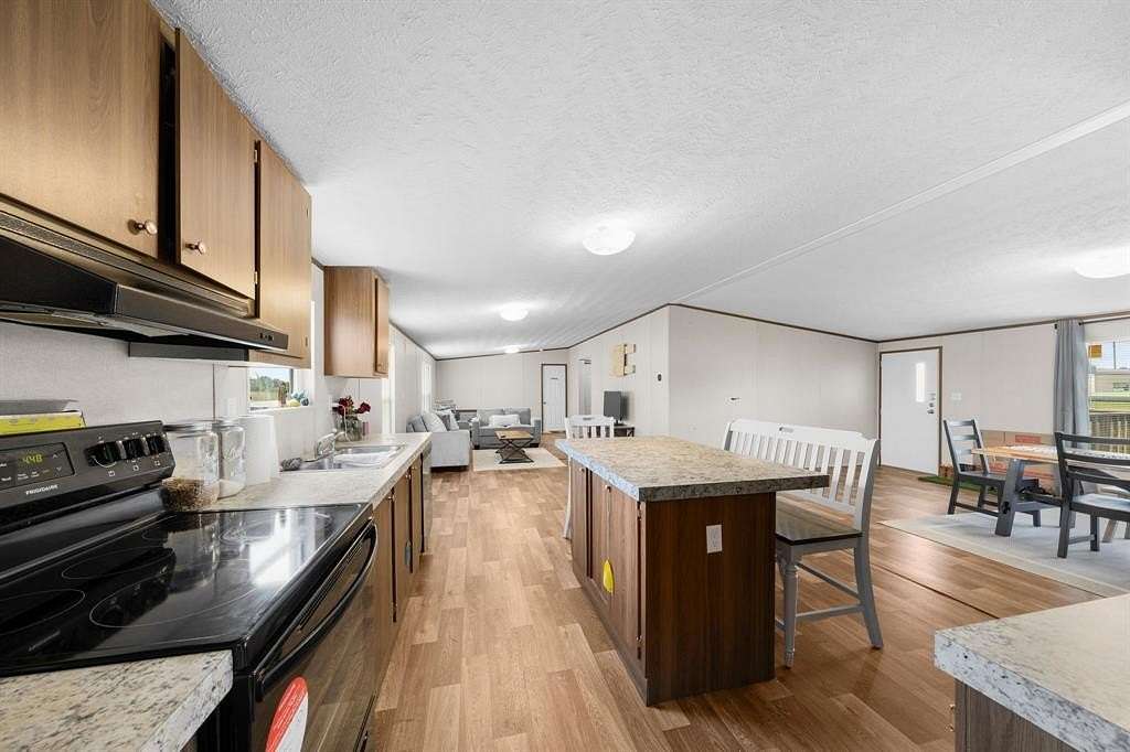 5.64 Acres of Residential Land with Home for Sale in Grand Saline, Texas