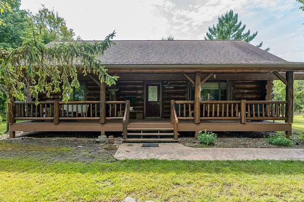 2 Acres of Land with Home for Sale in Le Sueur, Minnesota