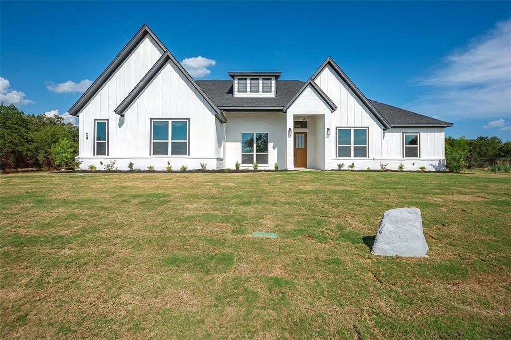 1.9 Acres of Residential Land with Home for Sale in Poolville, Texas