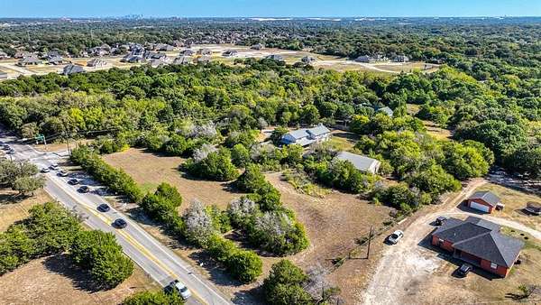 3.68 Acres of Improved Mixed-Use Land for Sale in DeSoto, Texas
