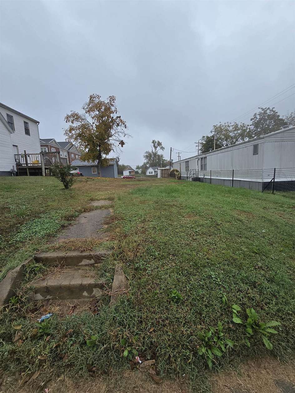 0.08 Acres of Residential Land for Sale in Henderson, Kentucky