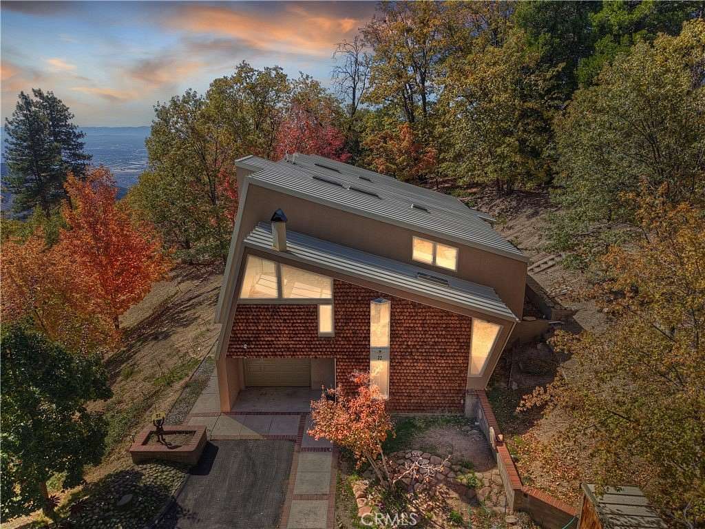 2.45 Acres of Residential Land with Home for Sale in Running Springs, California