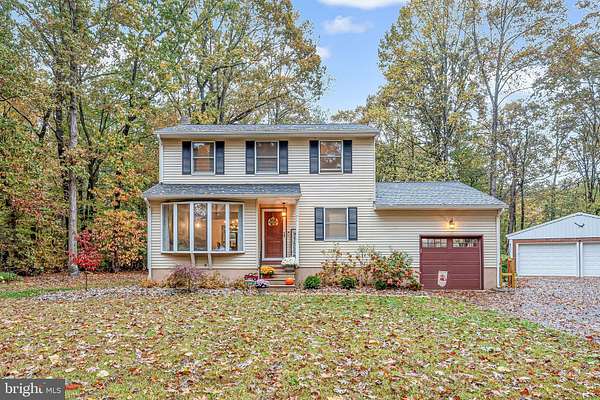 1.5 Acres of Residential Land with Home for Sale in Pittsgrove Township, New Jersey