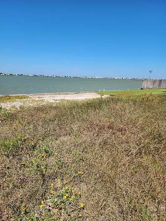 0.33 Acres of Residential Land for Sale in Rockport, Texas