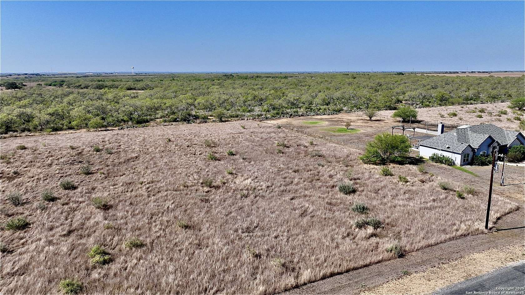 1.3 Acres of Residential Land for Sale in Floresville, Texas