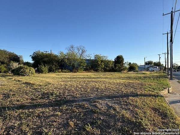 0.25 Acres of Commercial Land for Sale in San Antonio, Texas
