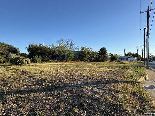 0.25 Acres of Commercial Land for Sale in San Antonio, Texas