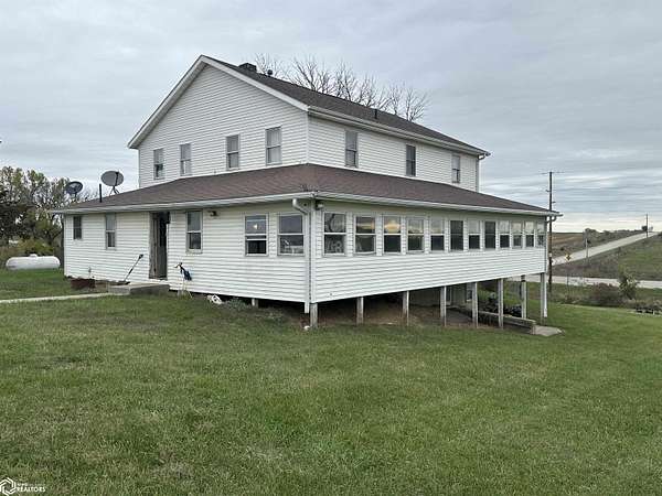 13.9 Acres of Land with Home for Sale in Corydon, Iowa