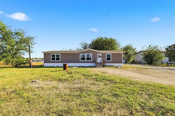 2 Acres of Residential Land with Home for Sale in Alvarado, Texas