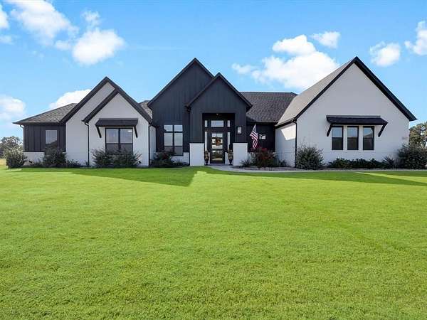 2 Acres of Residential Land with Home for Sale in Poolville, Texas