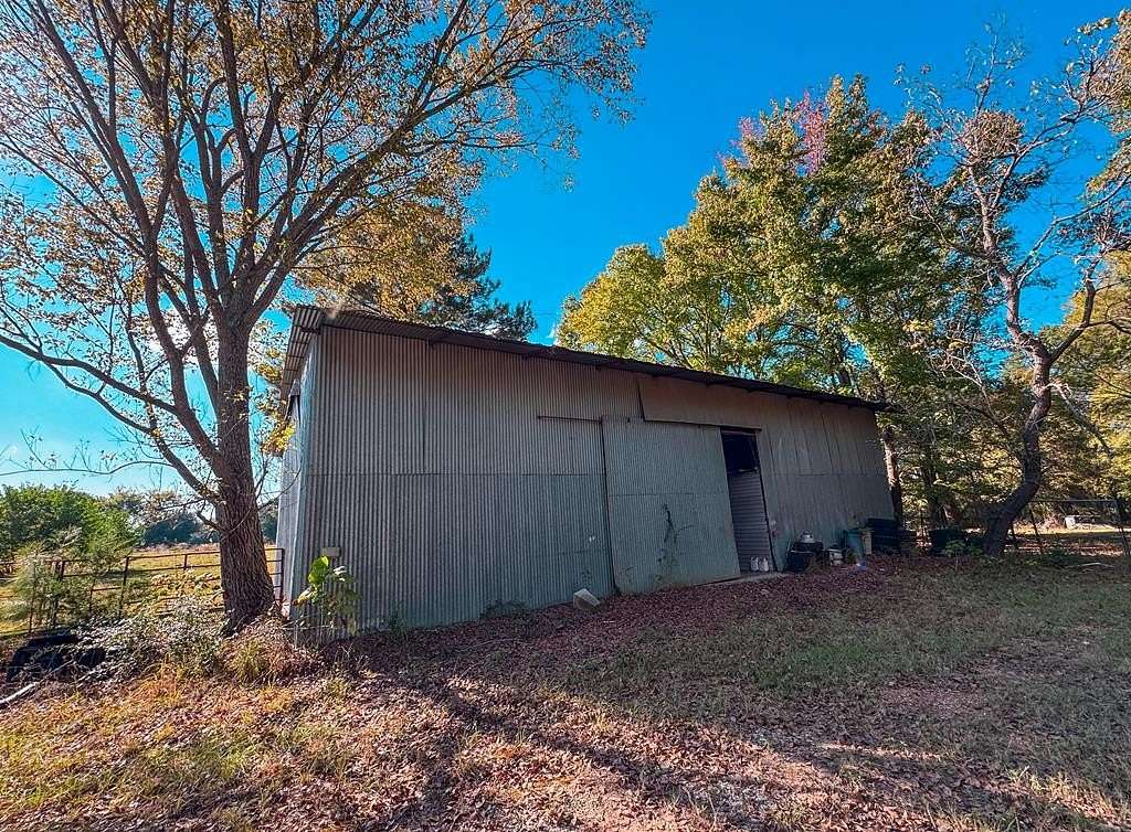 5 Acres of Land for Sale in Palestine, Texas