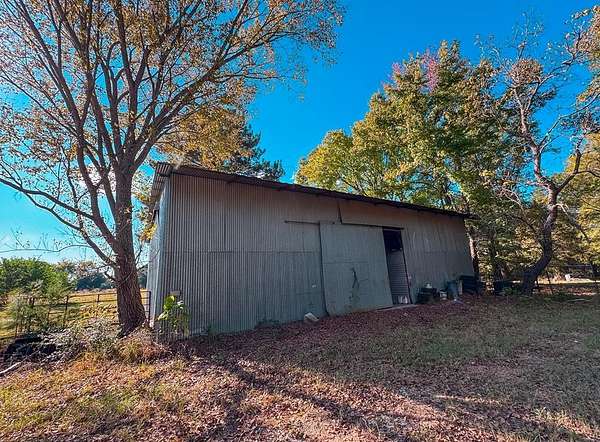 5 Acres of Land for Sale in Palestine, Texas