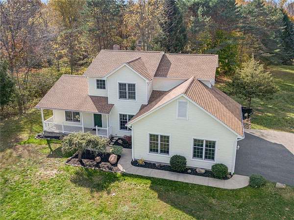 2.59 Acres of Residential Land with Home for Sale in Ontario, New York