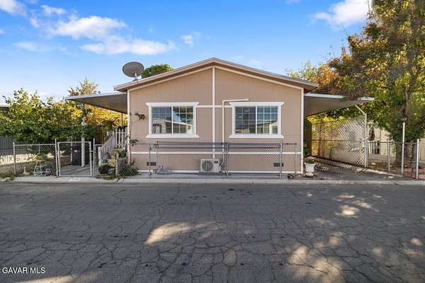 58.8 Acres of Land with Home for Sale in Lancaster, California