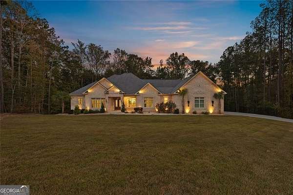 1.75 Acres of Land with Home for Sale in Fayetteville, Georgia