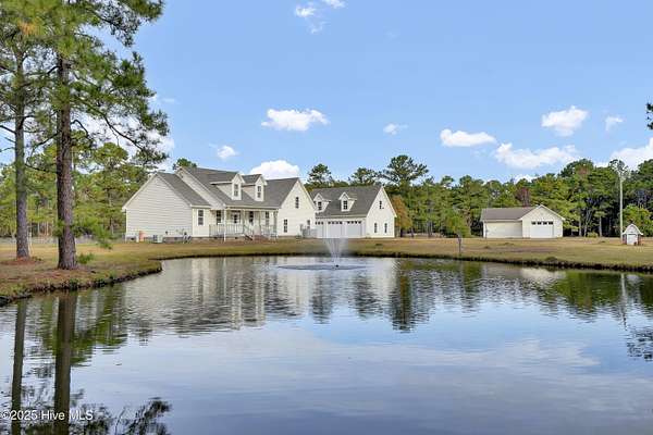 6.36 Acres of Residential Land with Home for Sale in Hampstead, North Carolina