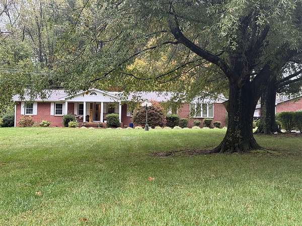 8 Acres of Residential Land with Home for Sale in Kuttawa, Kentucky