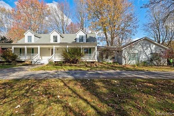 2.5 Acres of Residential Land with Home for Sale in Oxford, Michigan