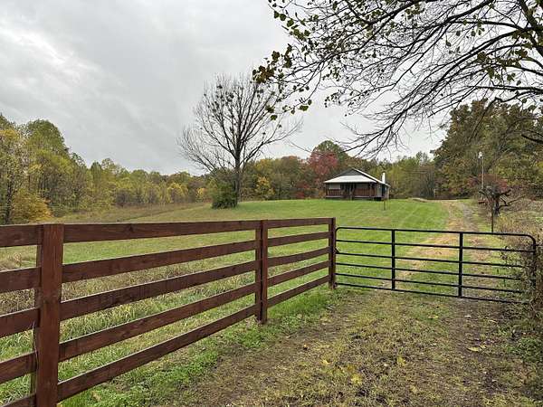 4 Acres of Residential Land with Home for Sale in Liberty, Kentucky