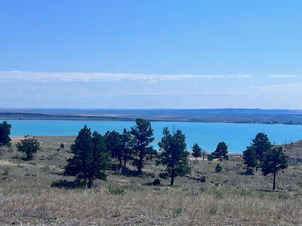 42 Acres of Recreational Land for Sale in Shawmut, Montana