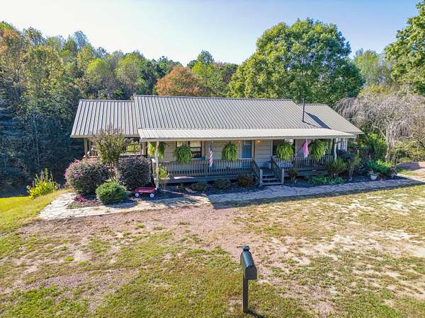 2.82 Acres of Residential Land with Home for Sale in Rocky Face, Georgia