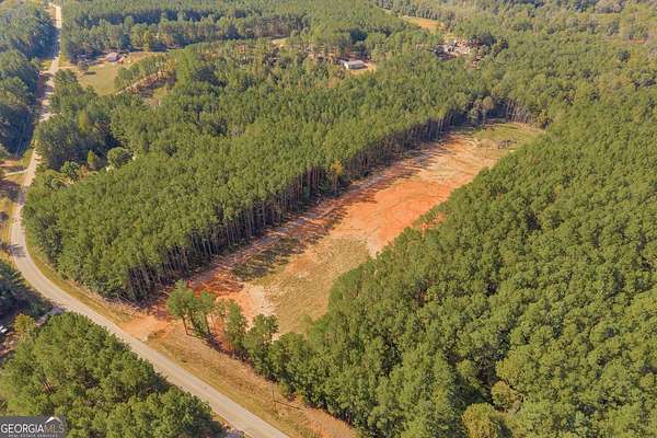 6 Acres of Agricultural Land for Sale in Eastanollee, Georgia