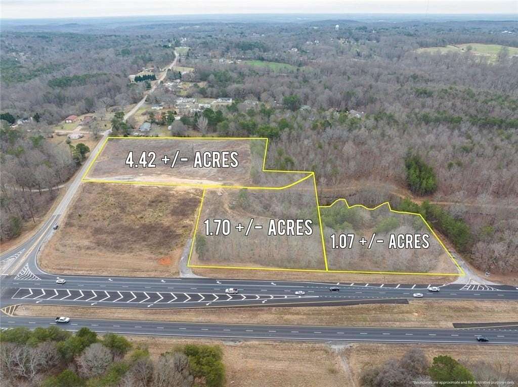 7 Acres of Commercial Land for Sale in Lula, Georgia