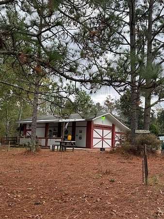 4.43 Acres of Residential Land with Home for Sale in Batesburg-Leesville, South Carolina